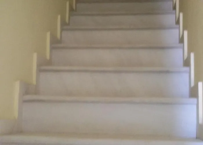 Grande Artemis Nyaraló