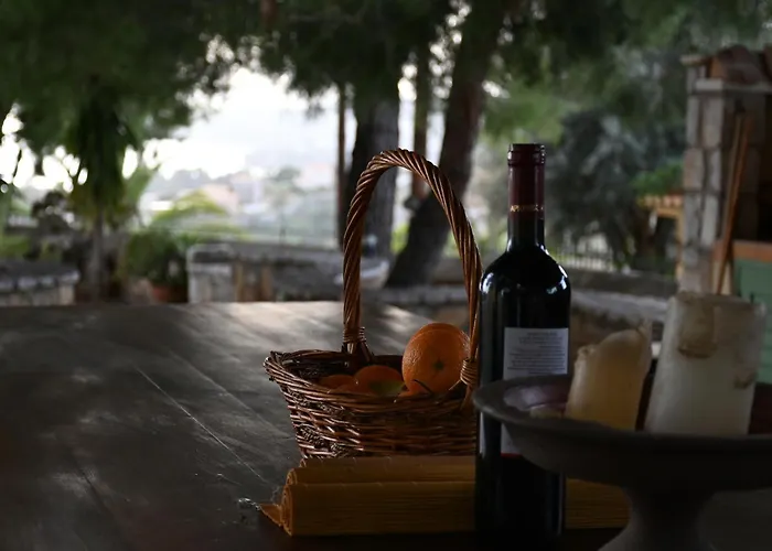 Grande Artemis Порто Хели