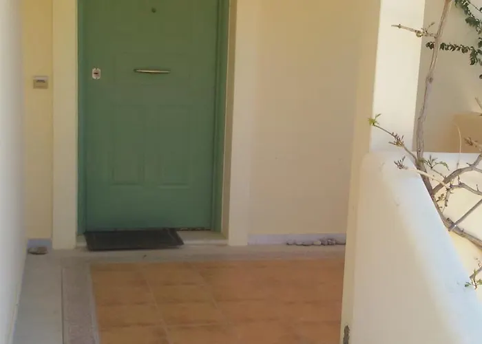 Дом отдыха Grande Artemis Порто Хели